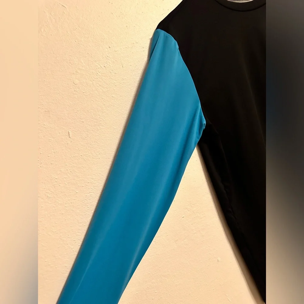 Volcom Men’s Confuse Long Sleeve Rash Guard With UV Protection Size XS